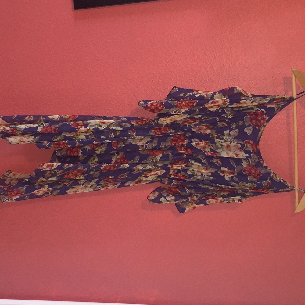 Alythea l floral dress